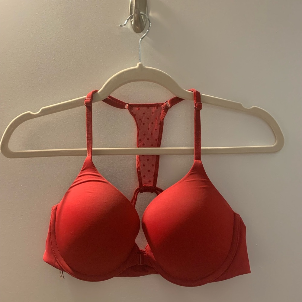 Victoria’s Secret red push-up bra size 34C